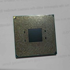 AMD RYZEN 7 2700X-thumb-1