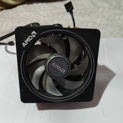 AMD RYZEN 7 2700X-thumb-3