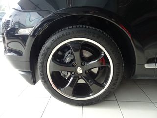 Porsche Cayenne 2008 957-thumb-7