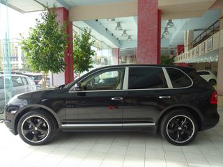 Porsche Cayenne 2008 957-thumb-13
