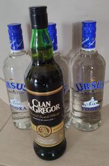 3 natural βότκες και 1 whiskey