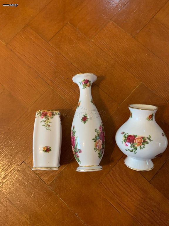 Royal Albert old country roses