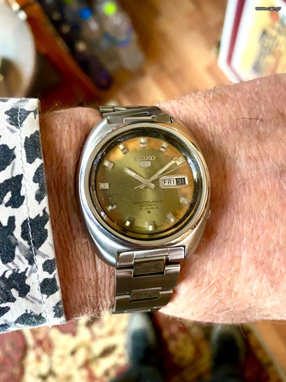 SEIKO 5 automatic vintage 1970s