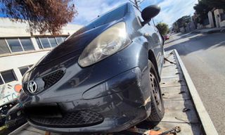 Toyota Aygo 2009 1000CC A/C Y/T-thumb-1