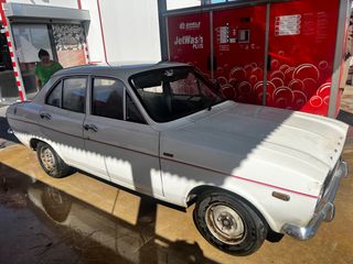 Ford Escort 1975 1100 XL-thumb-5