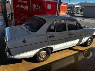 Ford Escort 1975 1100 XL-thumb-7