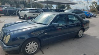 Mercedes-Benz E 200 1999 CLASSIC