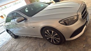 Mercedes-Benz E 300 2021 de-thumb-2