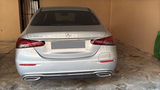 Mercedes-Benz E 300 2021 de-thumb-5