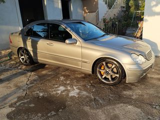 Mercedes-Benz C 200 2004 ELEGANCE