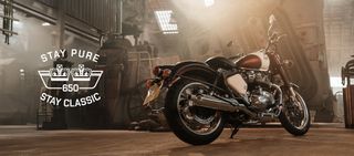 Royal Enfield Classic 650 2026 Black Chrome-thumb-1