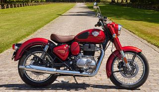 Royal Enfield Classic 350 2026 Madras Red