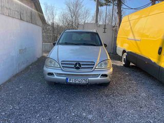 Mercedes-Benz ML 270 2005