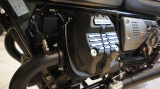 Moto Guzzi V9 2025 MOTO GUZZI BOBBER SPECIAL EDITION-thumb-19