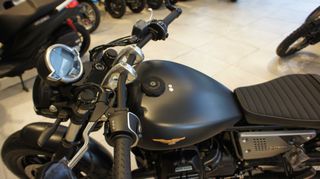 Moto Guzzi V9 2025 MOTO GUZZI BOBBER SPECIAL EDITION-thumb-24