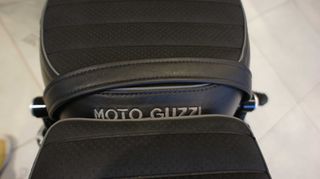 Moto Guzzi V9 2025 MOTO GUZZI BOBBER SPECIAL EDITION-thumb-25
