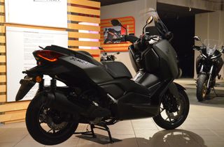 Yamaha XMAX 300 2026-thumb-5