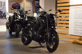 Yamaha MT-03 2025-thumb-1