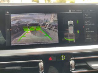 Bmw 320 2022-thumb-12
