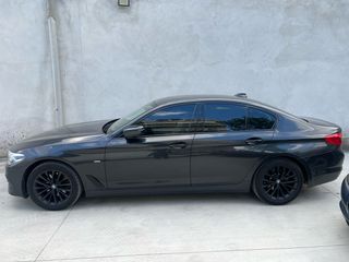 Bmw 520 2018 xDrive Diesel luxury line ΑΡΙΣΤΟ !