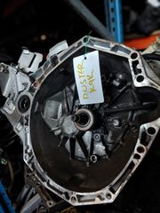 ΣΑΣΜΑΝ ( ΚΙΒΩΤΙΟ ΤΑΧΥΤΗΤΩΝ ) 6ΑΡΙ DACIA DUSTER 1500cc  DIESEL START / STOP  ME ΚΩΔΙΚΟ : TL4B075 2010 - 2017