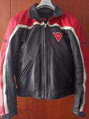 DAINESE ΔΕΡΜΑΤΙΝΟ ΜΠΟΥΦΑΝ ΜΗΧΑΝΗΣ Νο 54.
