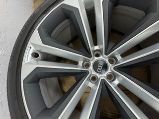 AUDI Q8, 22', 4M0601025-thumb-1