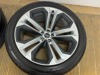 AUDI Q8, 22', 4M0601025-thumb-2