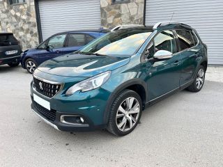 Peugeot 2008 2018 PANORAMA 1.2 e-THP Crossway