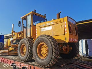 Γκρέιντερ 2001 JOHN  DEER 670B-thumb-9