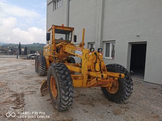 Γκρέιντερ 2001 JOHN  DEER 670B