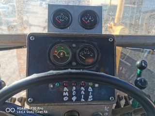 Γκρέιντερ 2001 JOHN  DEER 670B-thumb-38