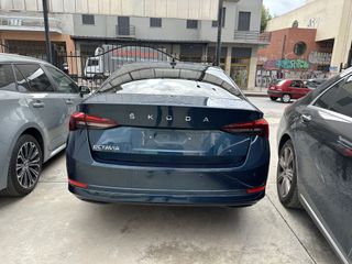 Skoda Octavia 2021 2.0 Ελληνικό!-thumb-4
