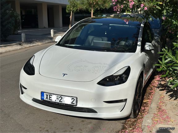 Tesla Model 3 2021 PERFORMANCE