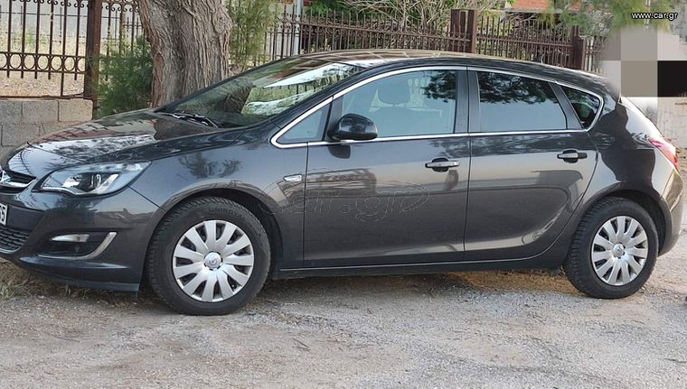 Opel Astra 2015