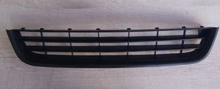 Volkswagen Passat 2008-2012 δίχτυ προφυλακτήρα εμπρός κάτω μεσαίo