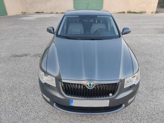Skoda Superb 2009 TSI 1.8T  218hp Αεριο LPG-thumb-1