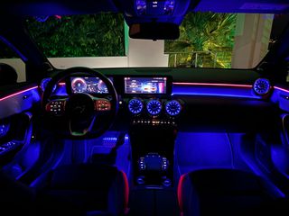 Mercedes-Benz A 250 2021 AMG LINE/EDITION /MULTIBEAM LED/AMBIENT LIGHT/BURMESTER-thumb-26