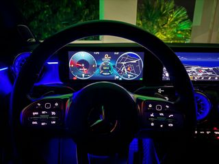 Mercedes-Benz A 250 2021 AMG LINE/EDITION /MULTIBEAM LED/AMBIENT LIGHT/BURMESTER-thumb-32