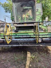Αλωνιστική Μηχανή John Deere 1980 975