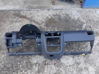 Opel corsa c ταμπλο-thumb-1