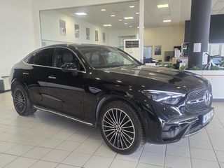 Mercedes-Benz GLC Coupe 2024 AMG Line 300 de 4Matic Coupe-thumb-2