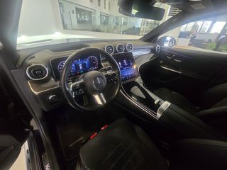 Mercedes-Benz GLC Coupe 2024 AMG Line 300 de 4Matic Coupe-thumb-7