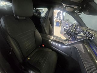 Mercedes-Benz GLC Coupe 2024 AMG Line 300 de 4Matic Coupe-thumb-9