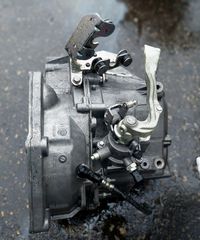 ΣΑΣΜΑΝ ( ΚΙΒΩΤΙΟ ΤΑΧΥΤΗΤΩΝ ) 6ΑΡΙ OPEL MERIVA B 1900cc DIESEL Z19DTH 2010 - 2014-thumb-1