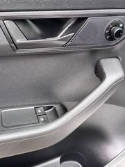 Skoda Fabia 2016-thumb-12