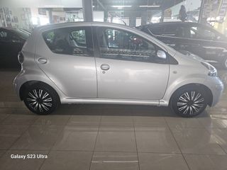 Toyota Aygo 2011 " ΑΡΙΣΤΟ!! ΠΡΟΣΦΟΡΑ!!!Full extra!! AUTOMOTOELLI MALAMIDIS-thumb-3