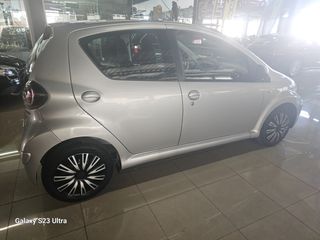 Toyota Aygo 2011 " ΑΡΙΣΤΟ!! ΠΡΟΣΦΟΡΑ!!!Full extra!! AUTOMOTOELLI MALAMIDIS-thumb-17