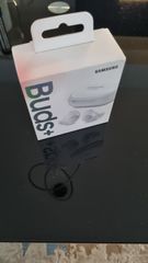 samsung buds+-thumb-11