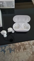 samsung buds+-thumb-14